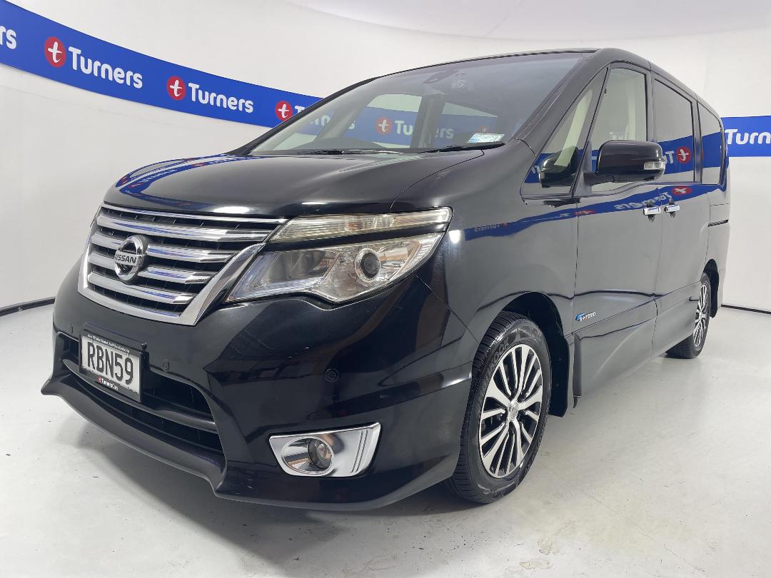 Photo '4' of Nissan Serena