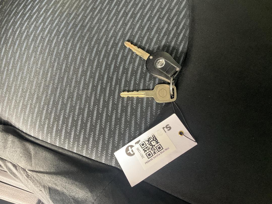 Photo '22' of Nissan Serena