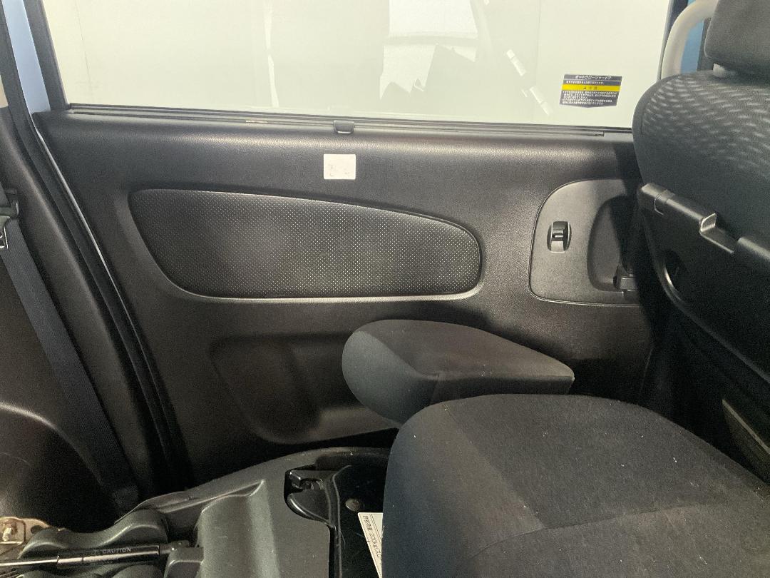 Photo '19' of Nissan Serena