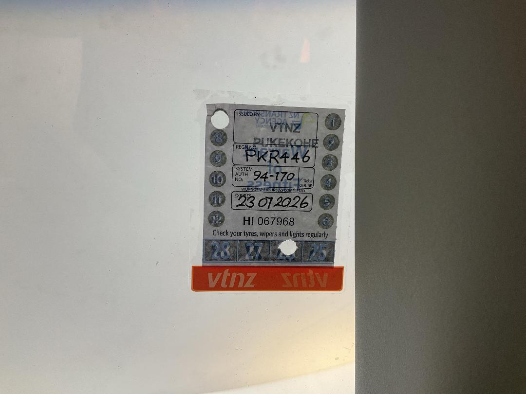 Photo '23' of Nissan Serena