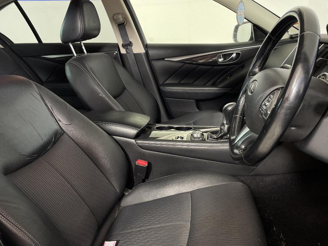 Photo '14' of Nissan Skyline Photo '14' of Nissan Skyline