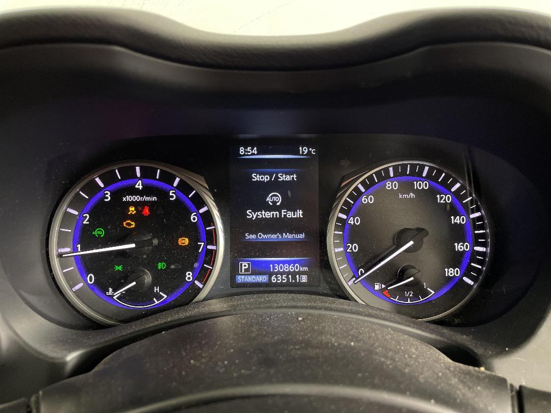 Photo '19' of Nissan Skyline Photo '19' of Nissan Skyline