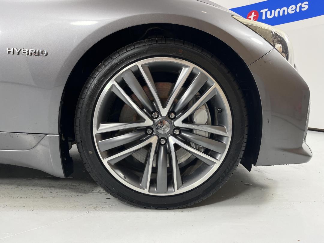 Photo '9' of Nissan Skyline