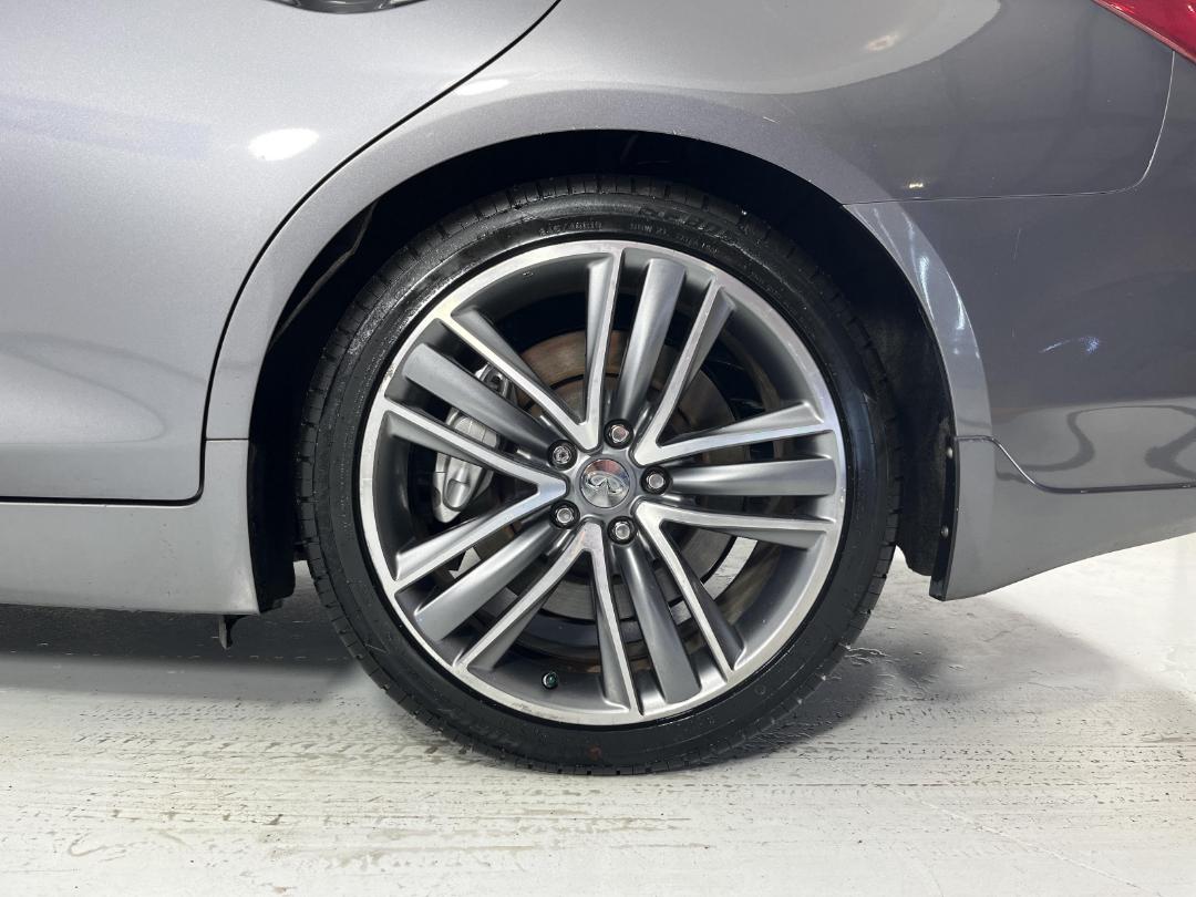 Photo '11' of Nissan Skyline