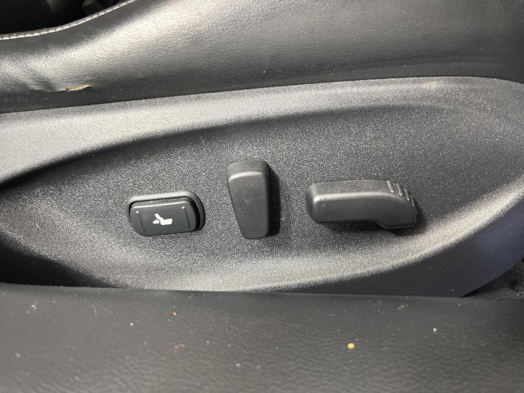 Photo '29' of Nissan Skyline