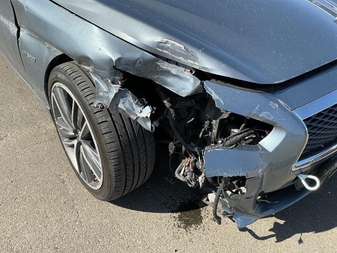 Photo '7' of Nissan Skyline 350GT Hybrid Photo '7' of Nissan Skyline 350GT Hybrid