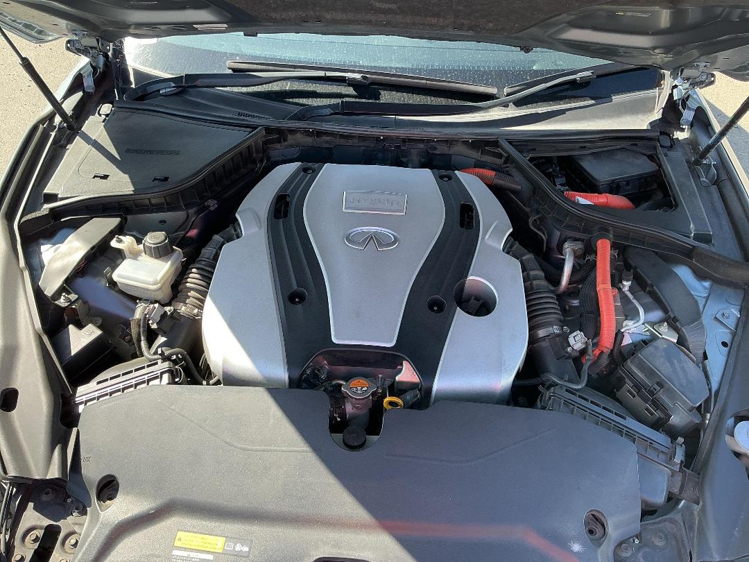 Photo '11' of Nissan Skyline 350GT Hybrid Photo '11' of Nissan Skyline 350GT Hybrid