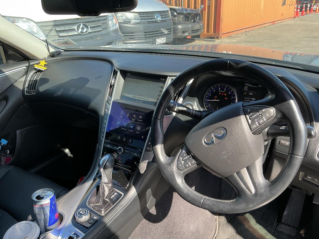 Photo '16' of Nissan Skyline 350GT Hybrid Photo '16' of Nissan Skyline 350GT Hybrid