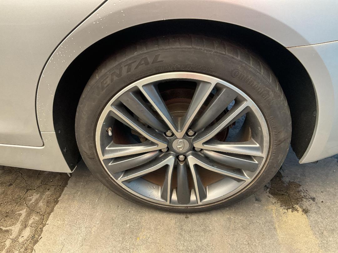 Photo '6' of Nissan Skyline 350GT Hybrid