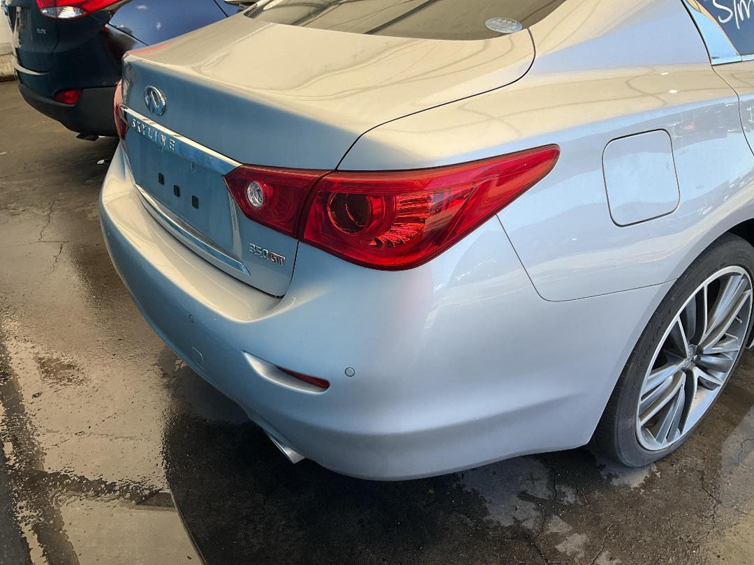 Photo '8' of Nissan Skyline 350GT Hybrid