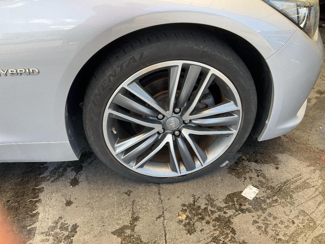 Photo '11' of Nissan Skyline 350GT Hybrid