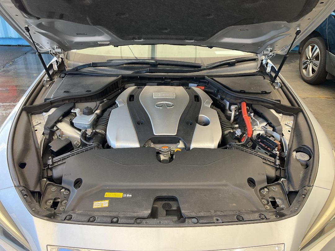 Photo '17' of Nissan Skyline 350GT Hybrid