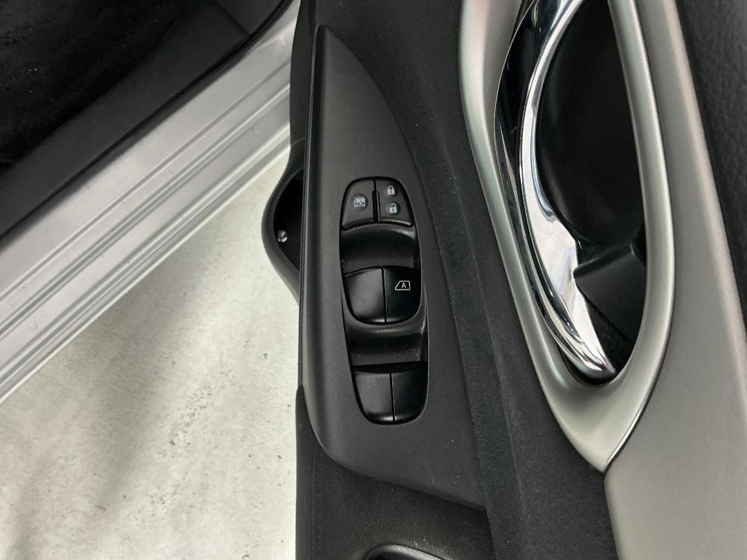 Photo '23' of Nissan Sylphy