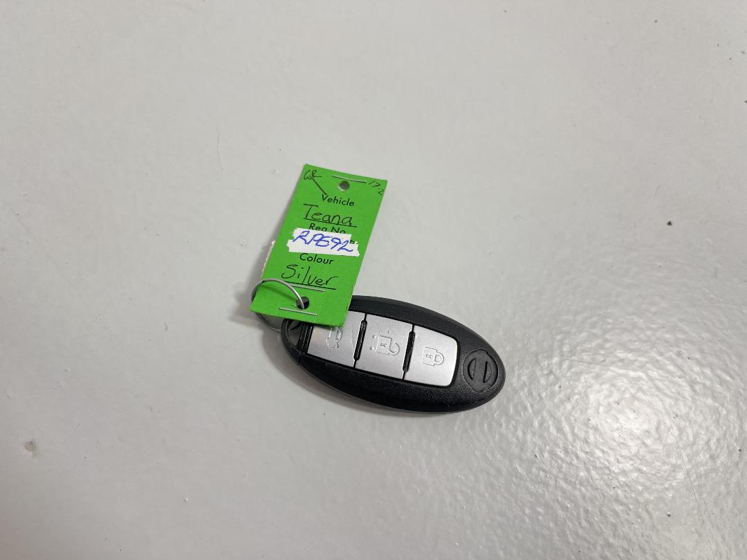 Photo '22' of Nissan Teana