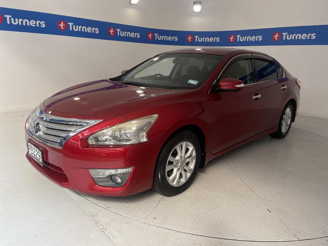 Photo '4' of Nissan Teana