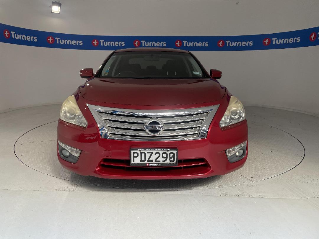 Photo '2' of Nissan Teana