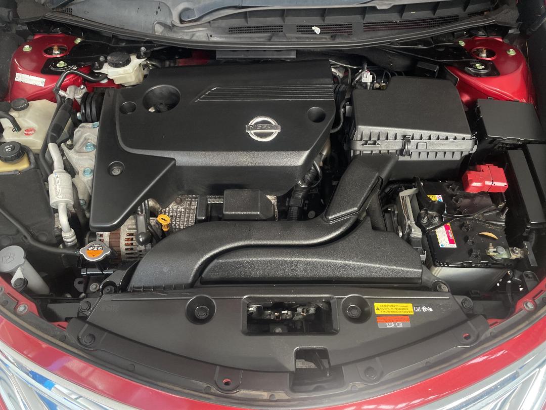 Photo '13' of Nissan Teana