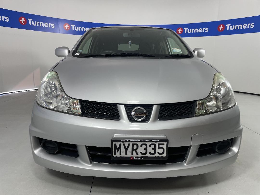 Photo '2' of Nissan Wingroad