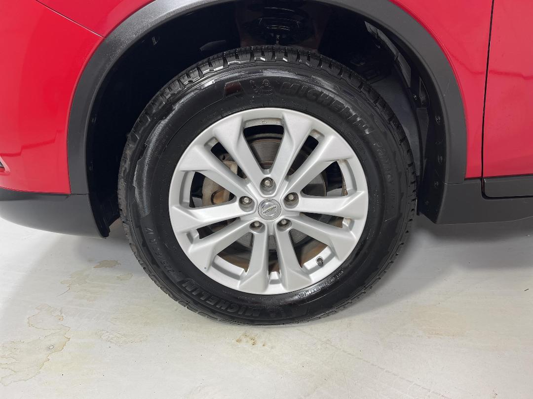 Photo '10' of Nissan X-Trail