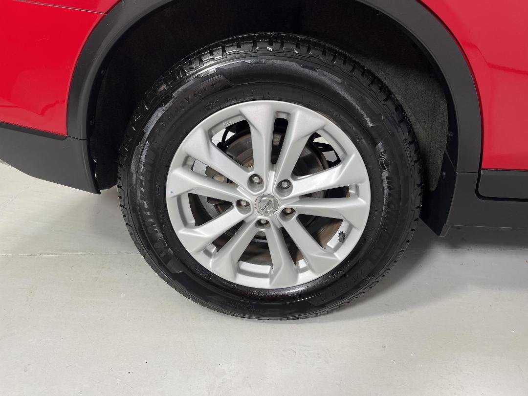 Photo '12' of Nissan X-Trail