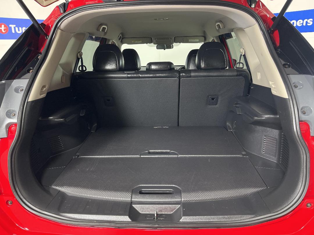 Photo '14' of Nissan X-Trail