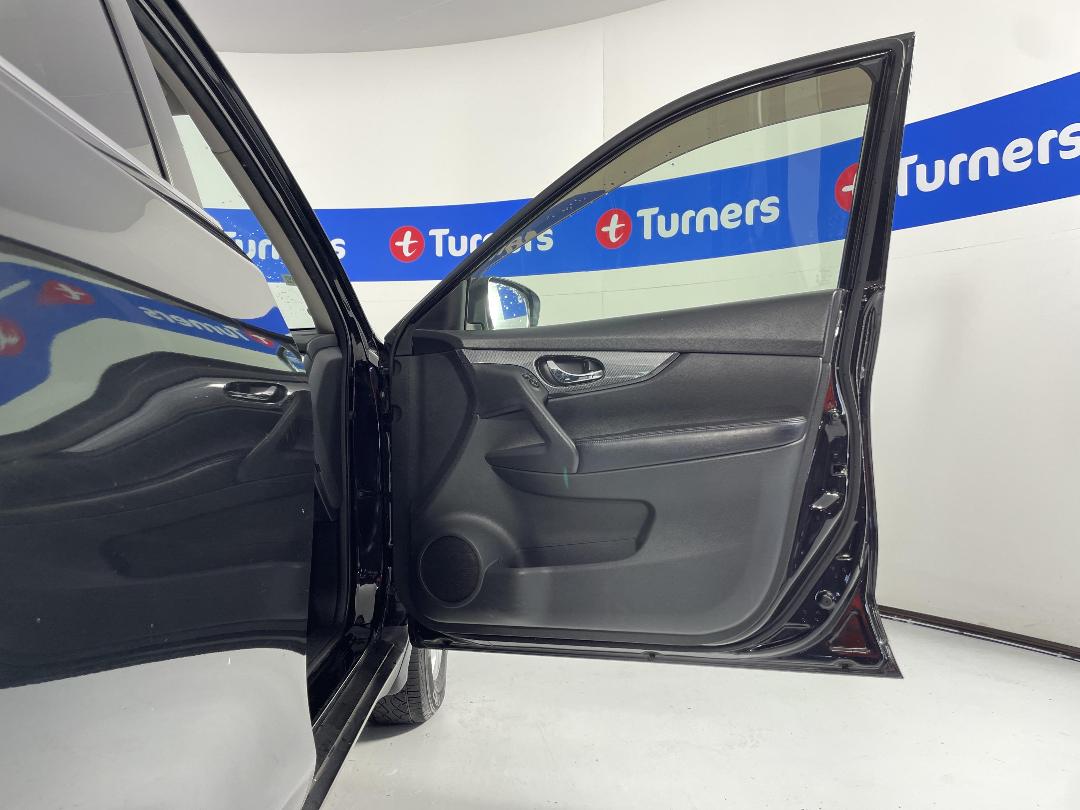 Photo '15' of Nissan X-Trail