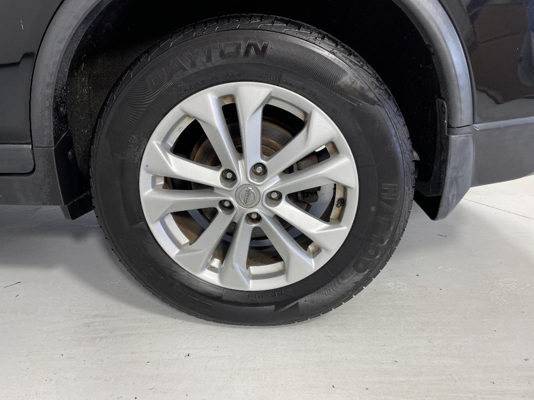 Photo '11' of Nissan X-Trail