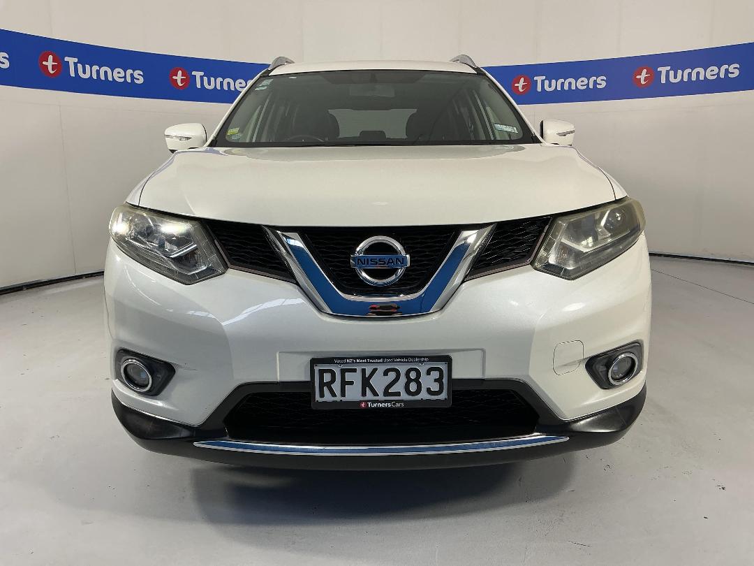 Photo '2' of Nissan X-Trail