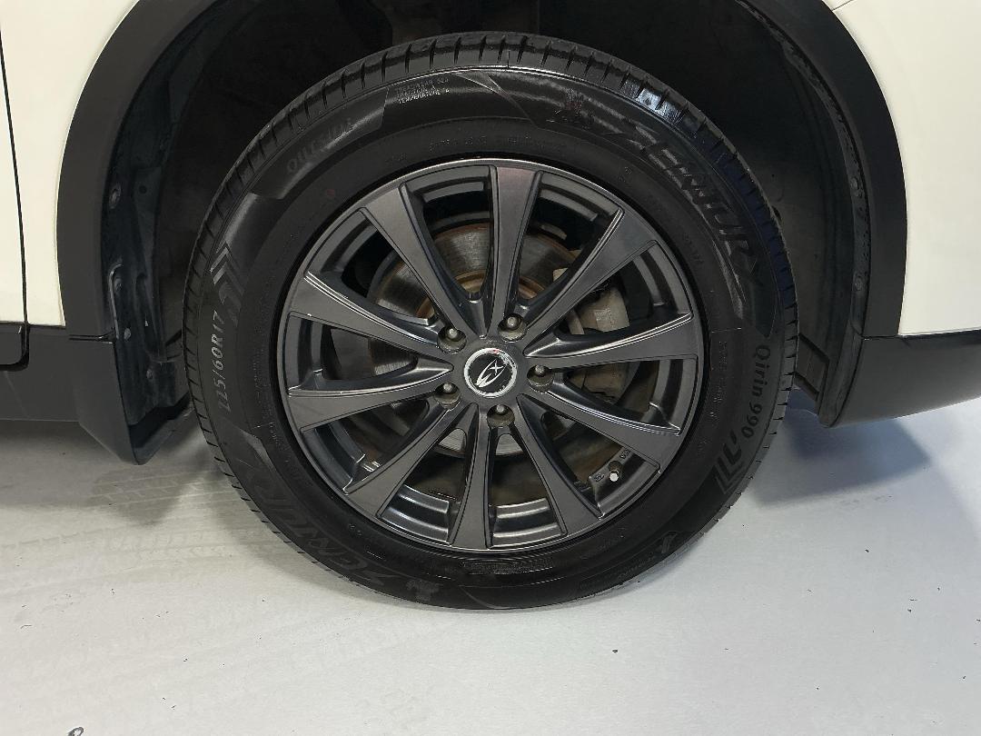 Photo '9' of Nissan X-Trail