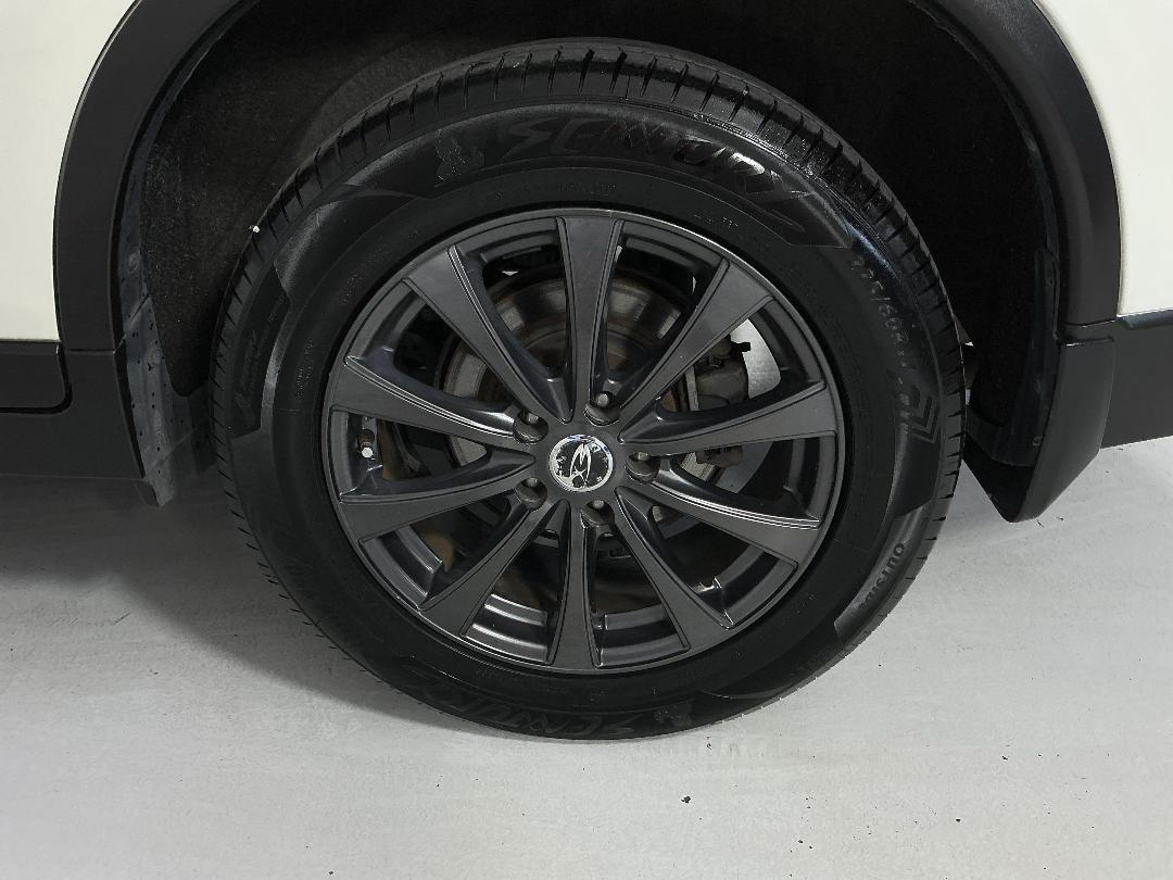 Photo '11' of Nissan X-Trail