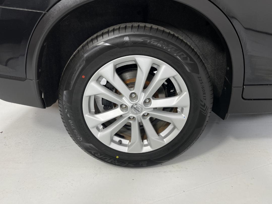 Photo '12' of Nissan X-Trail Photo '12' of Nissan X-Trail