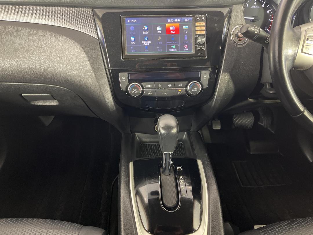 Photo '18' of Nissan X-Trail Photo '18' of Nissan X-Trail