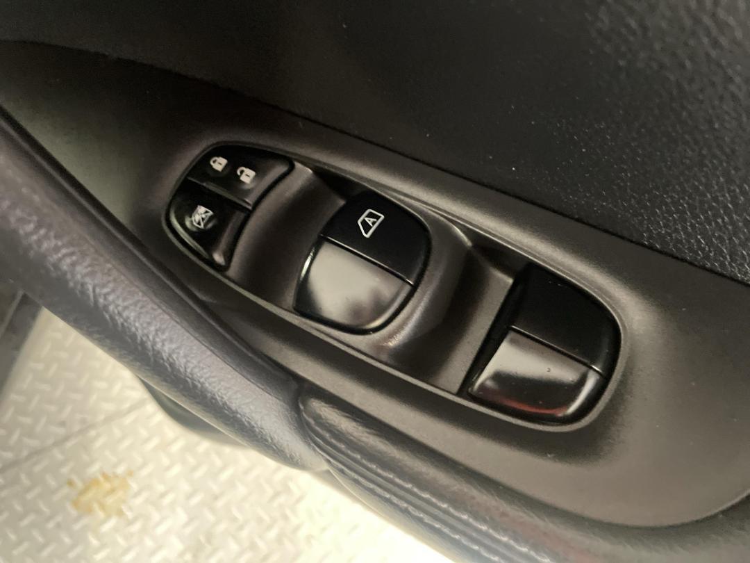 Photo '24' of Nissan X-Trail