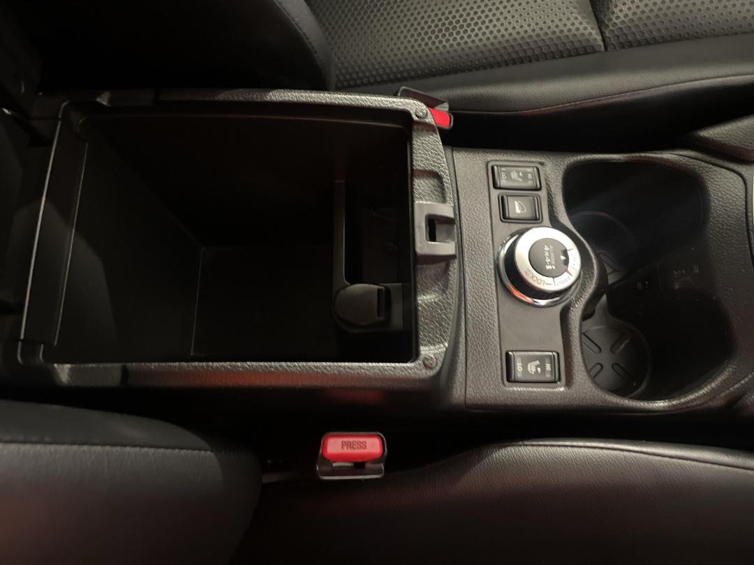 Photo '32' of Nissan X-Trail