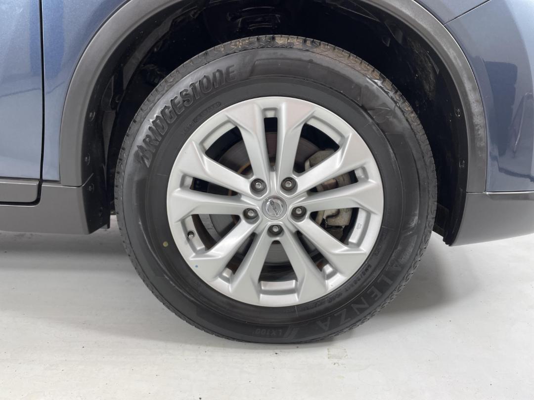 Photo '9' of Nissan X-Trail