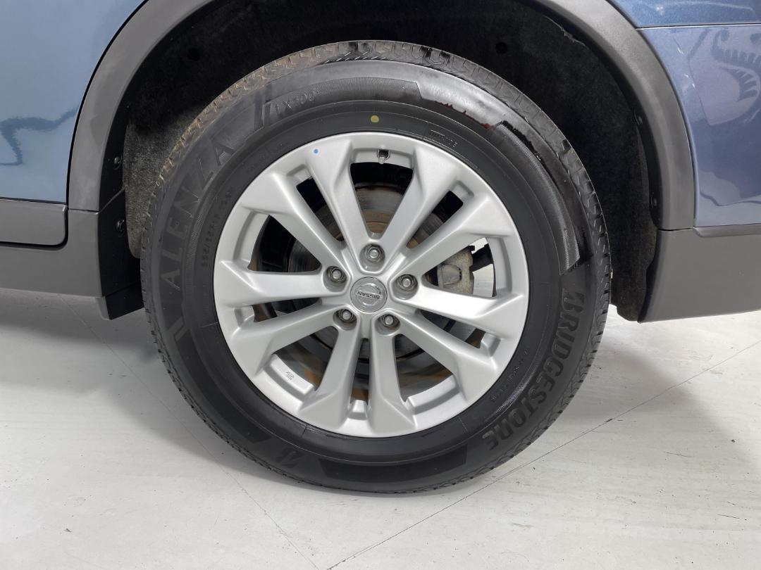 Photo '11' of Nissan X-Trail