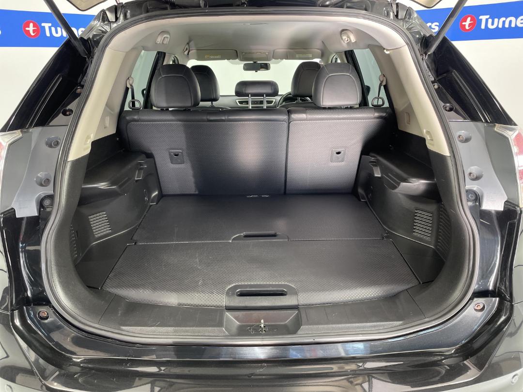 Photo '14' of Nissan X-Trail