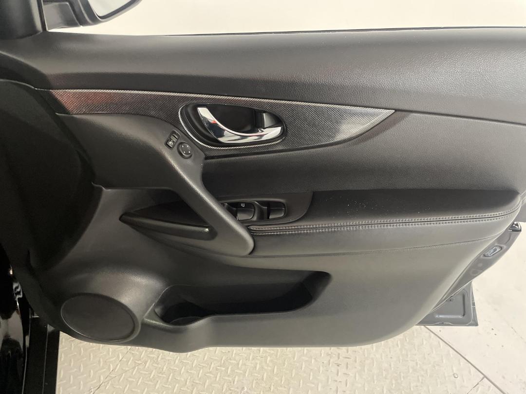 Photo '15' of Nissan X-Trail