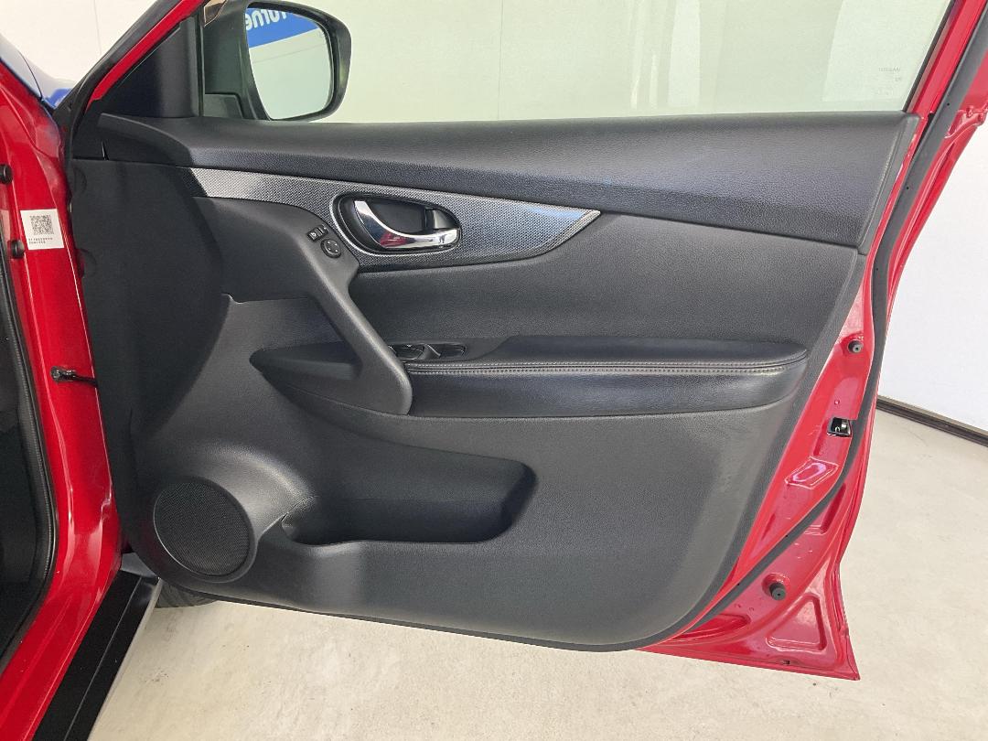 Photo '15' of Nissan X-Trail