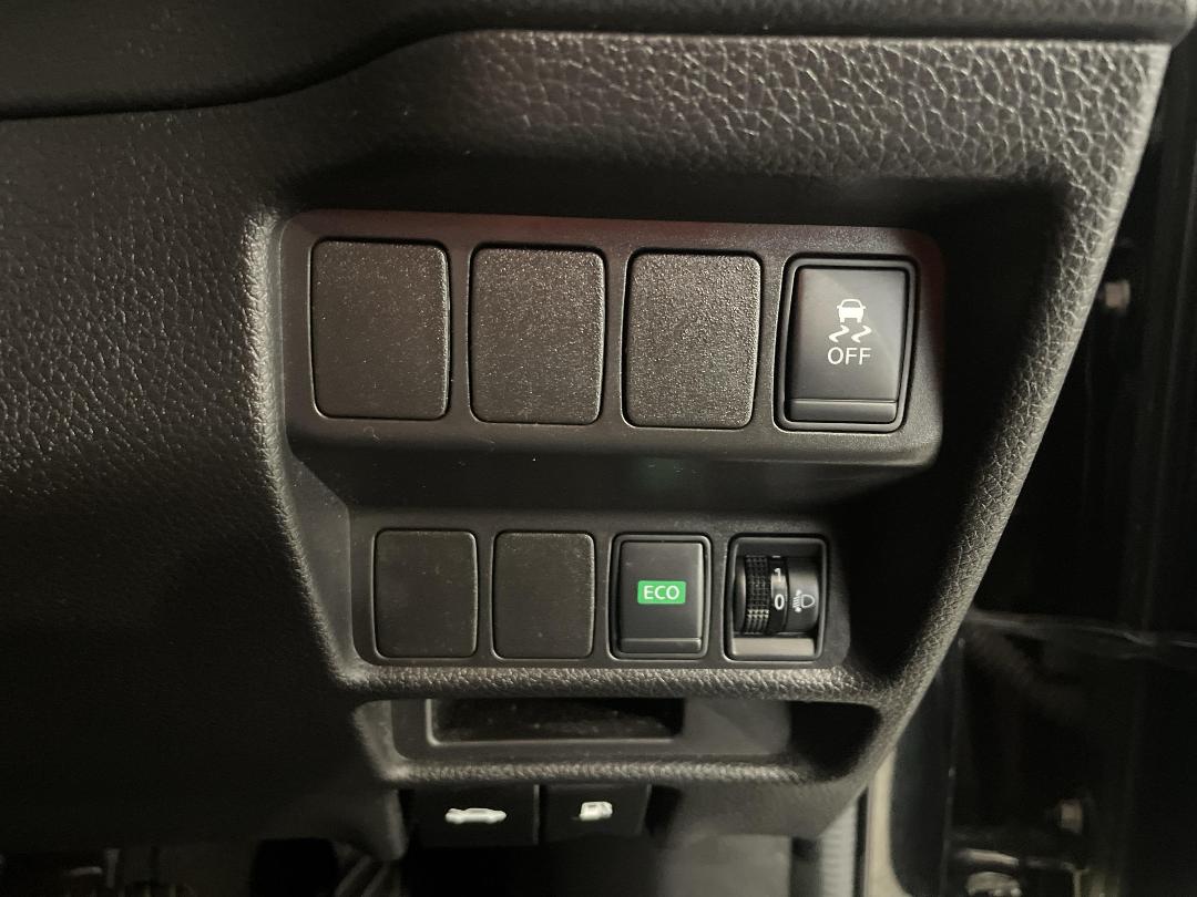 Photo '24' of Nissan X-Trail Photo '24' of Nissan X-Trail