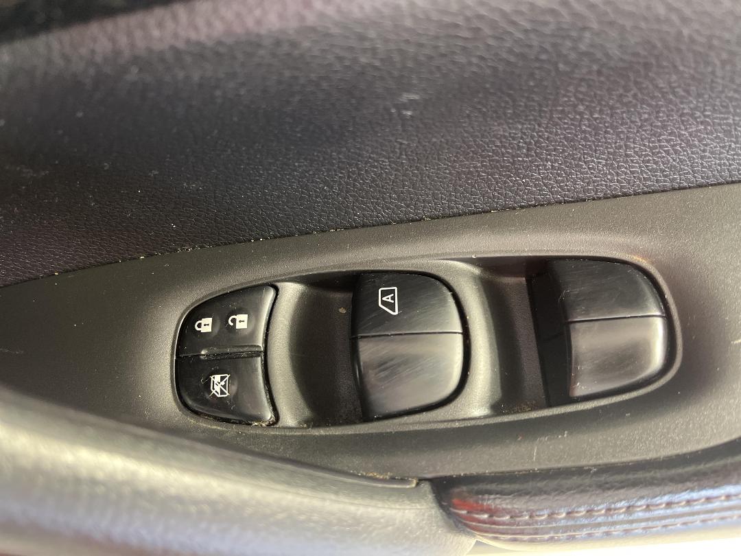 Photo '23' of Nissan X-Trail Photo '23' of Nissan X-Trail