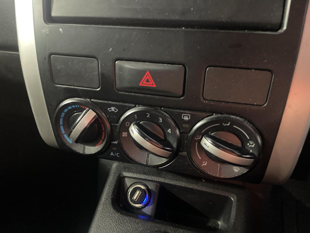 Photo '30' of Nissan X-Trail