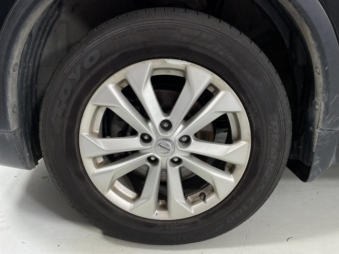 Photo '10' of Nissan X-Trail