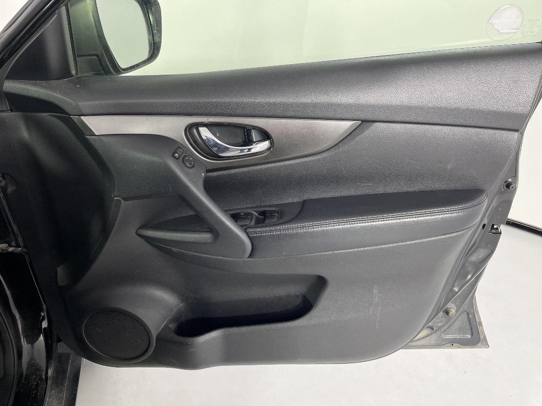 Photo '15' of Nissan X-Trail