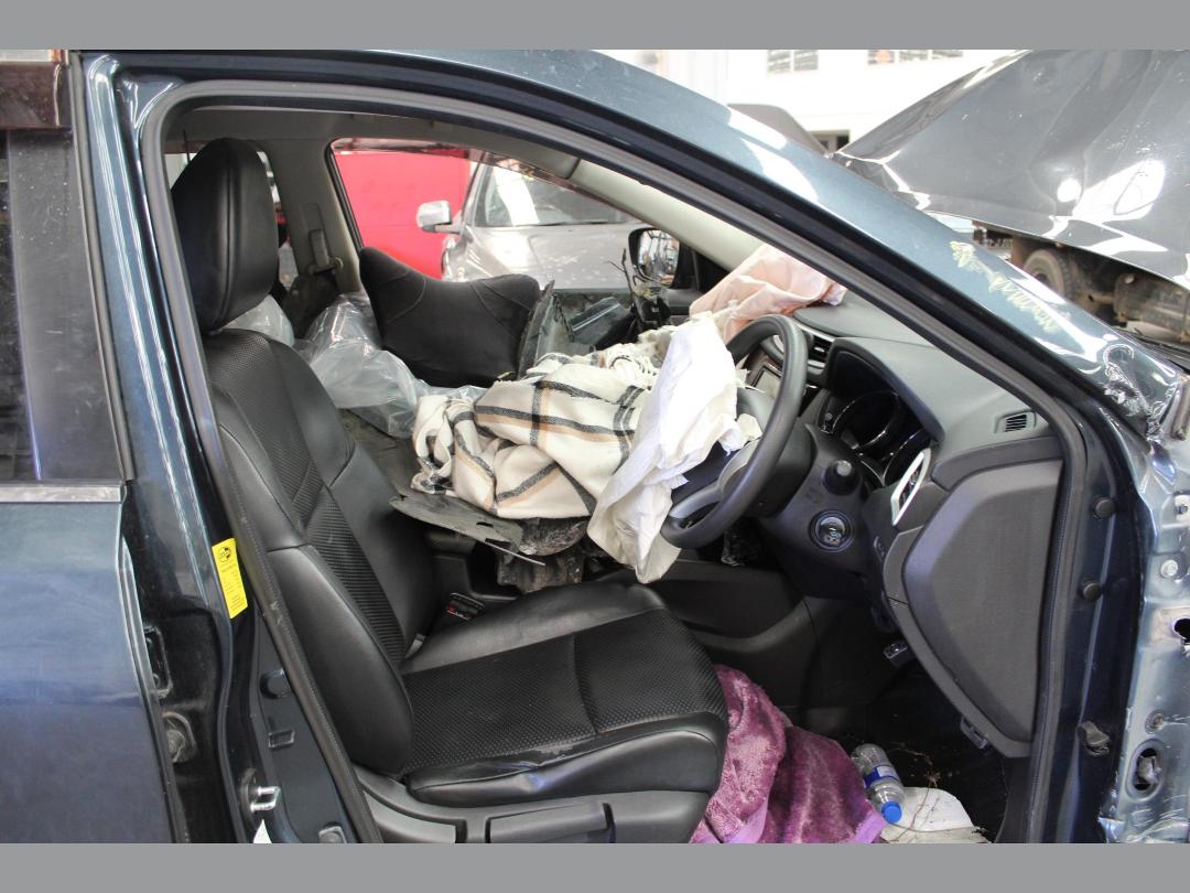 Photo '8' of Nissan X-Trail Photo '8' of Nissan X-Trail