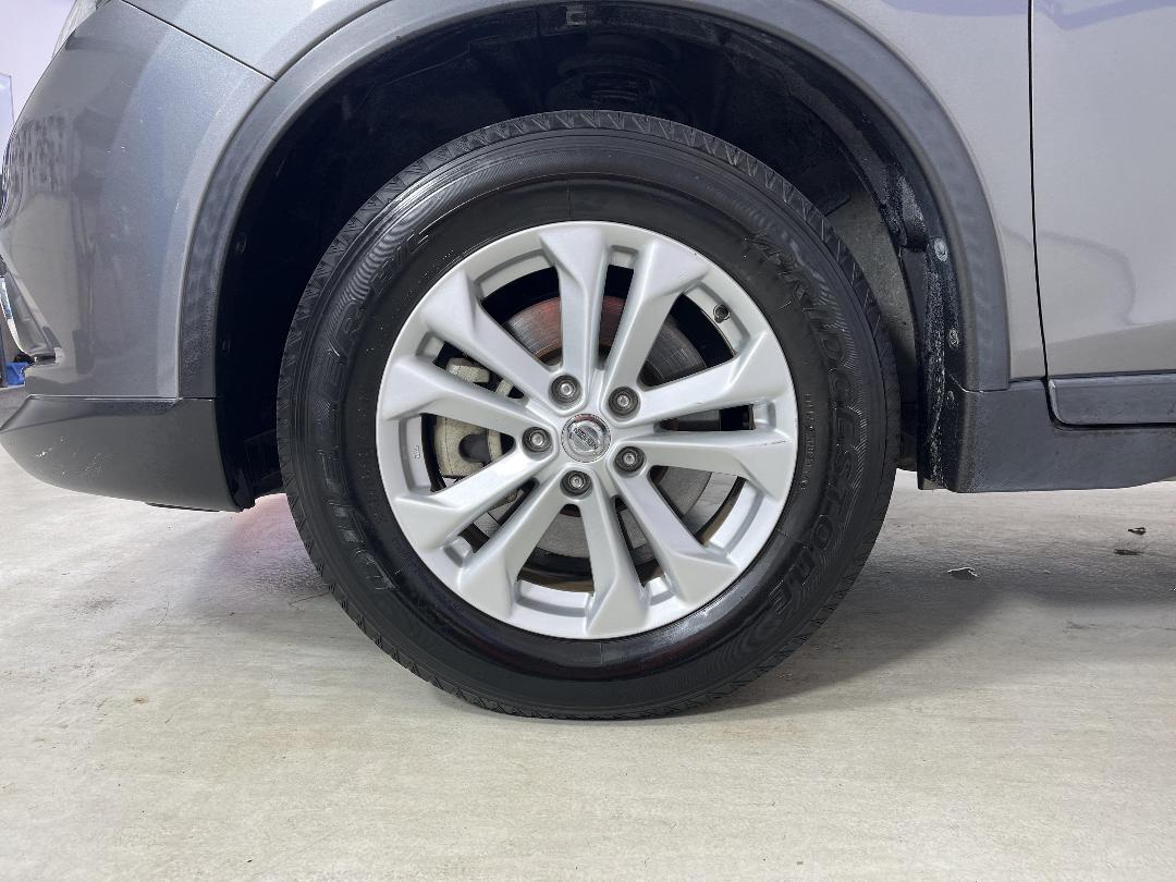 Photo '10' of Nissan X-Trail