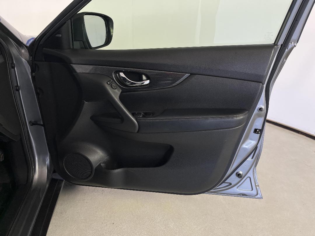 Photo '15' of Nissan X-Trail