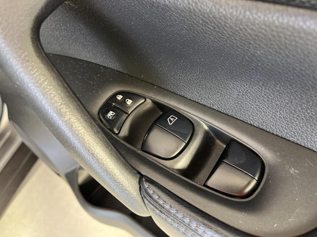 Photo '24' of Nissan X-Trail