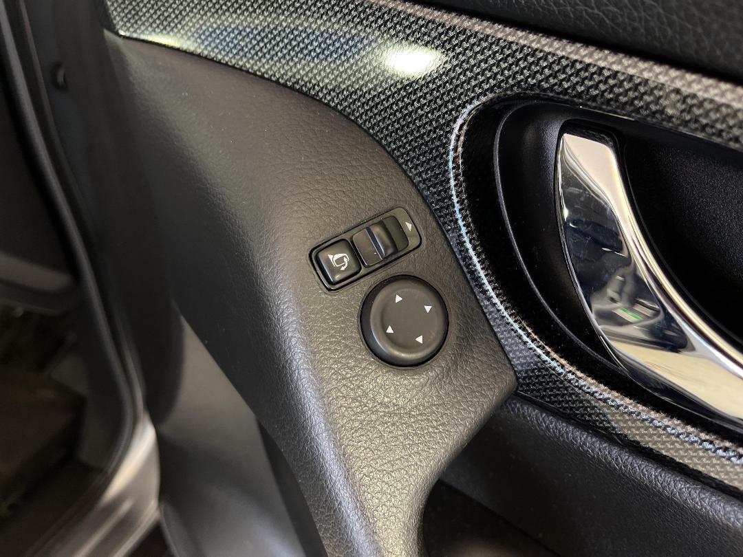 Photo '25' of Nissan X-Trail