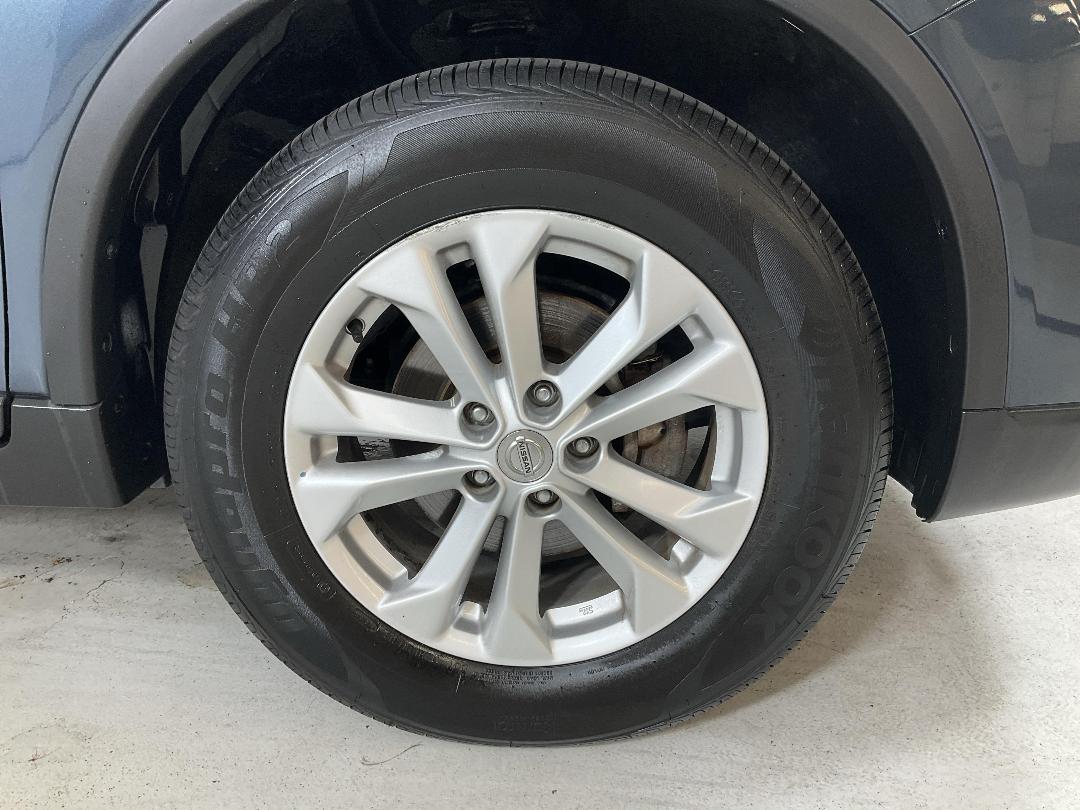 Photo '9' of Nissan X-Trail